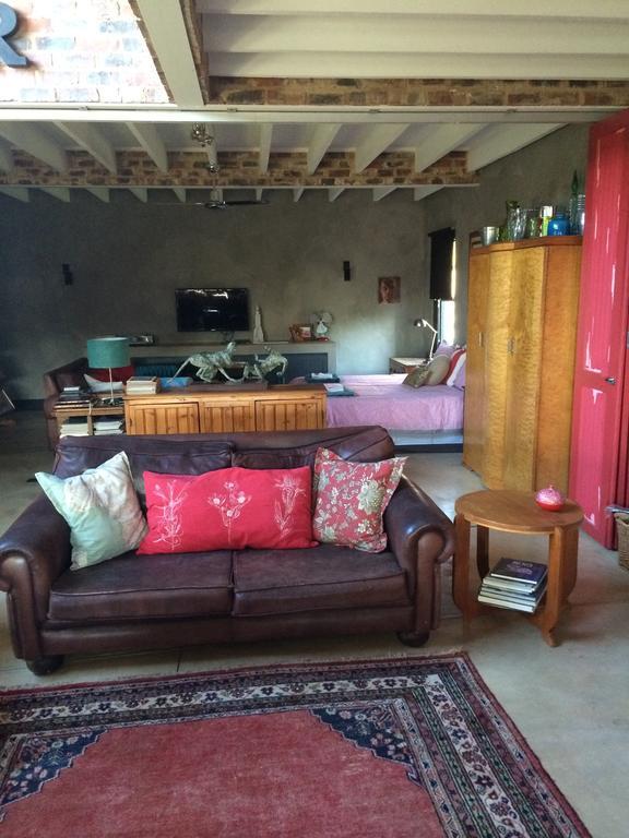 The Warehouse Villa Krugersdorp Room photo